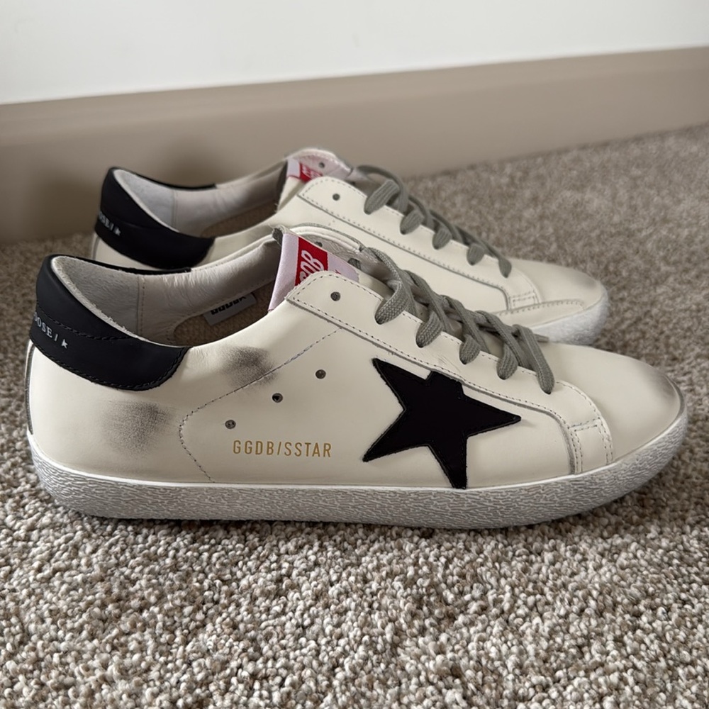 White and Black Distressed Star Sneaker Women’s 40 - Picture 2 of 6